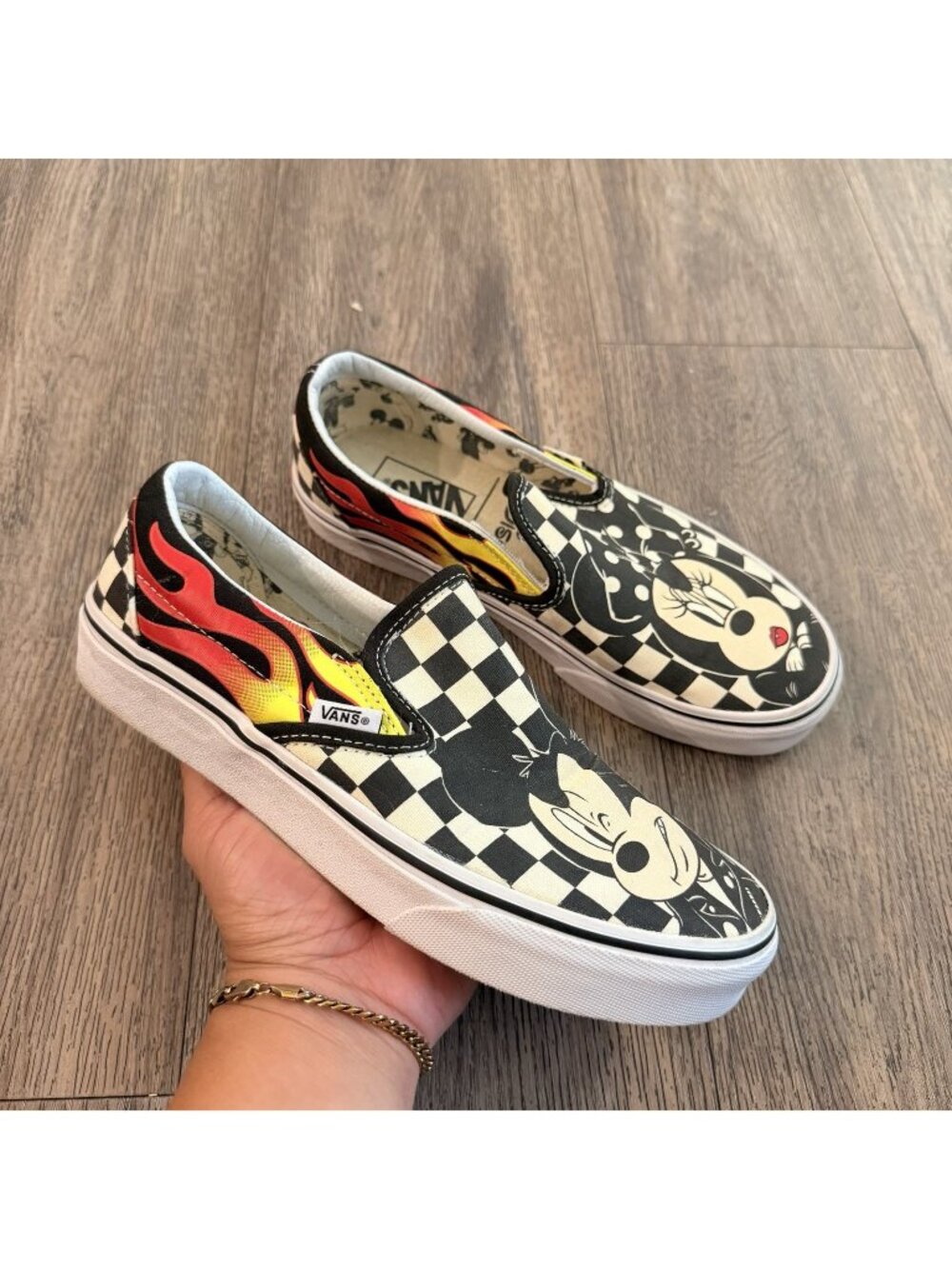 Vans Disney Mickey & Minnie Flame Classic Slip On Sneakers Limited Edition W 7